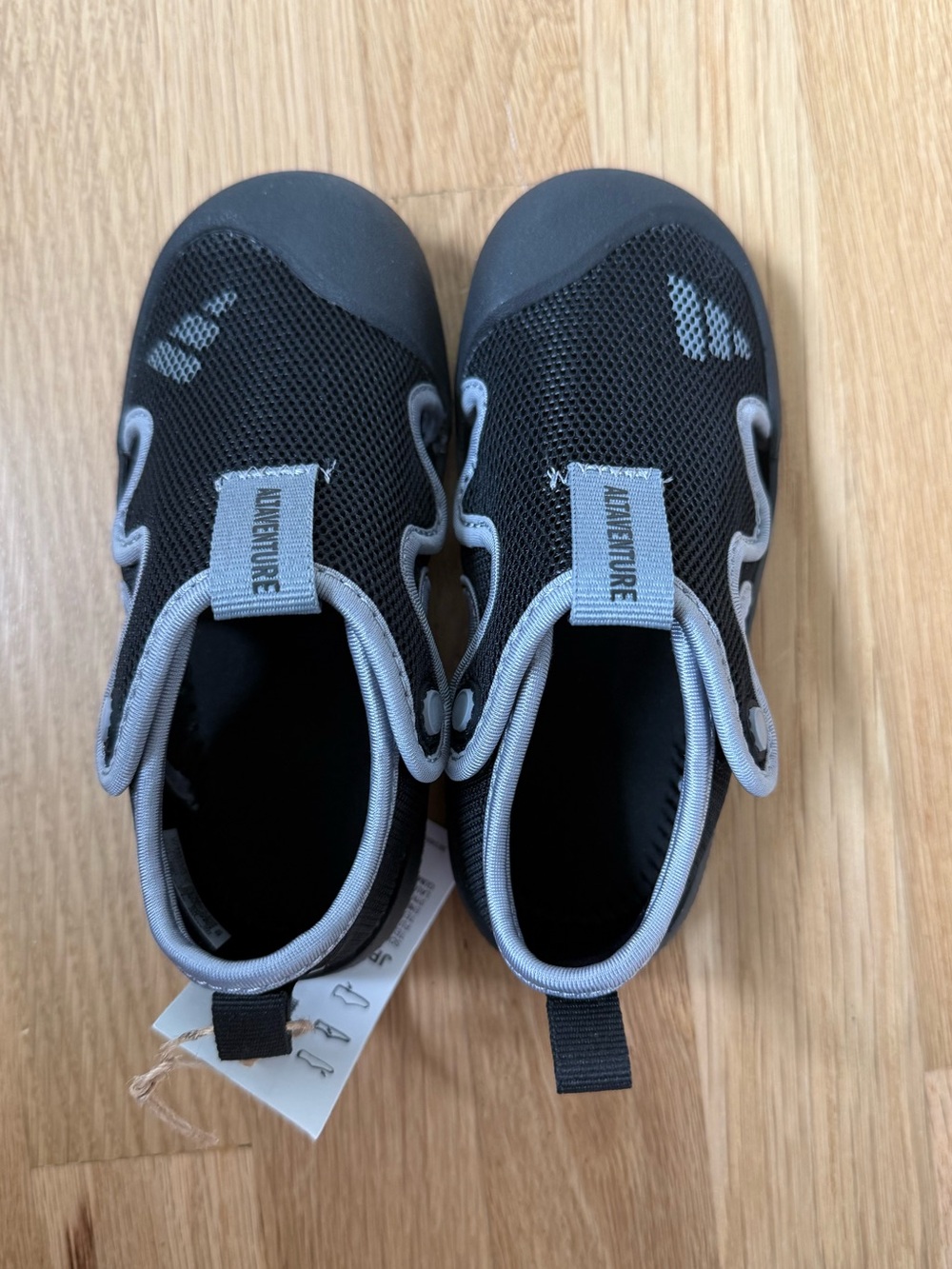 Adidas Unisex Toddler Size 8 Altaventure 3 - NWT